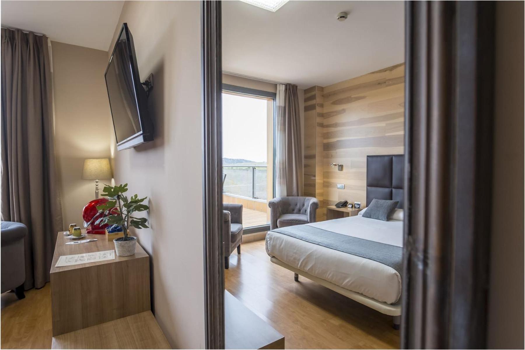 Alda El Espinar Hotel Екстериор снимка