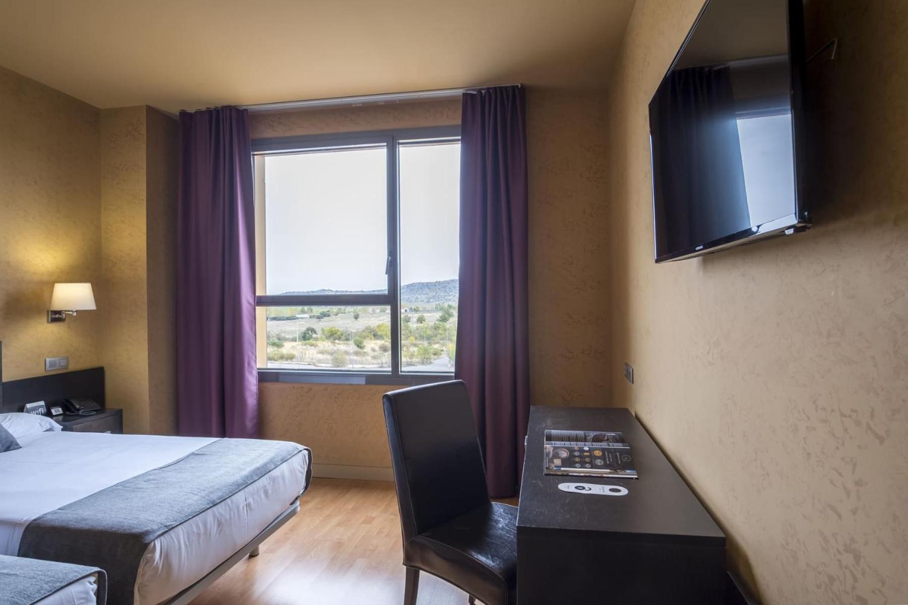 Alda El Espinar Hotel Екстериор снимка