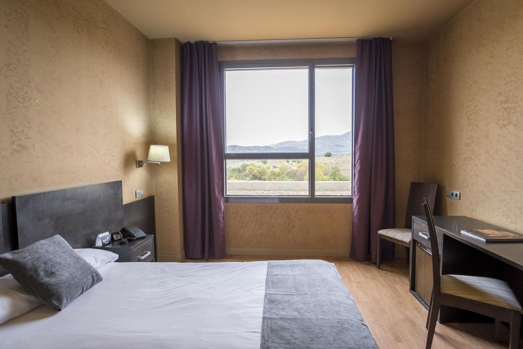 Alda El Espinar Hotel Екстериор снимка